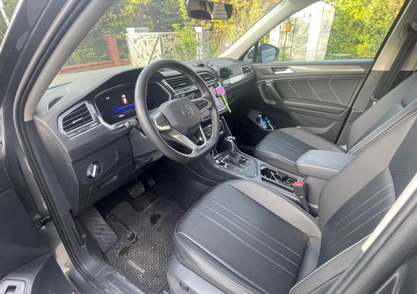 Volkswagen Tiguan Allspace cena 146000 przebieg: 50000, rok produkcji 2022 z Toruń małe 172